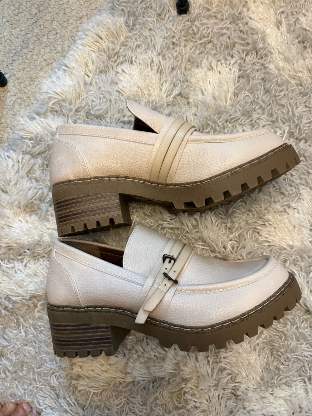 BLOWFISH NEW Chunky Lug Sole Leather Loafers - Cream 10